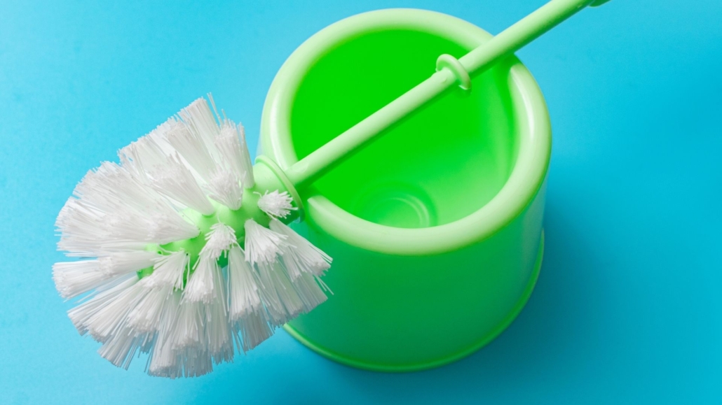 Toilet Brushes Buying Guide 2022 2 toilet brushes
